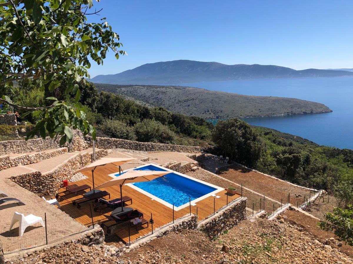 Vita Vacation Home Ustrine Exterior foto
