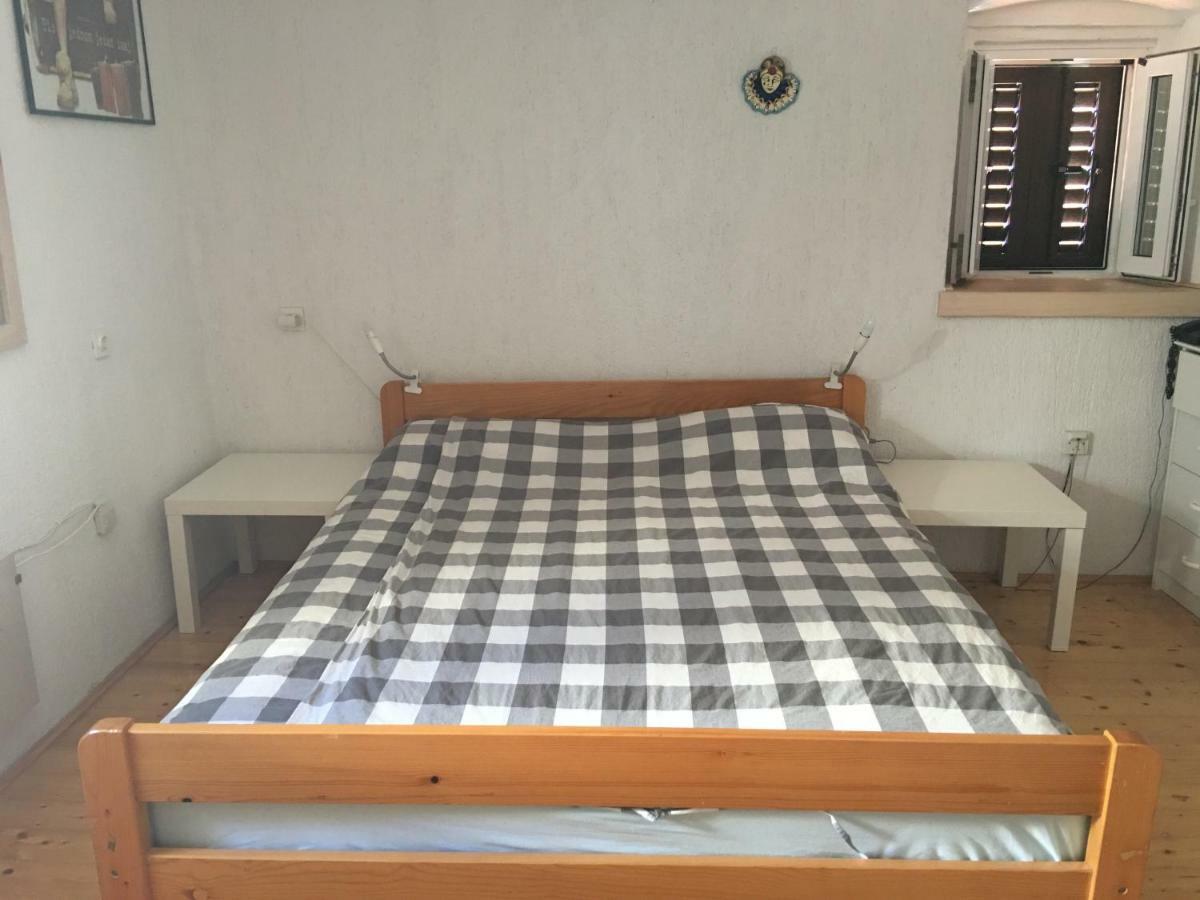 Vita Vacation Home Ustrine Exterior foto