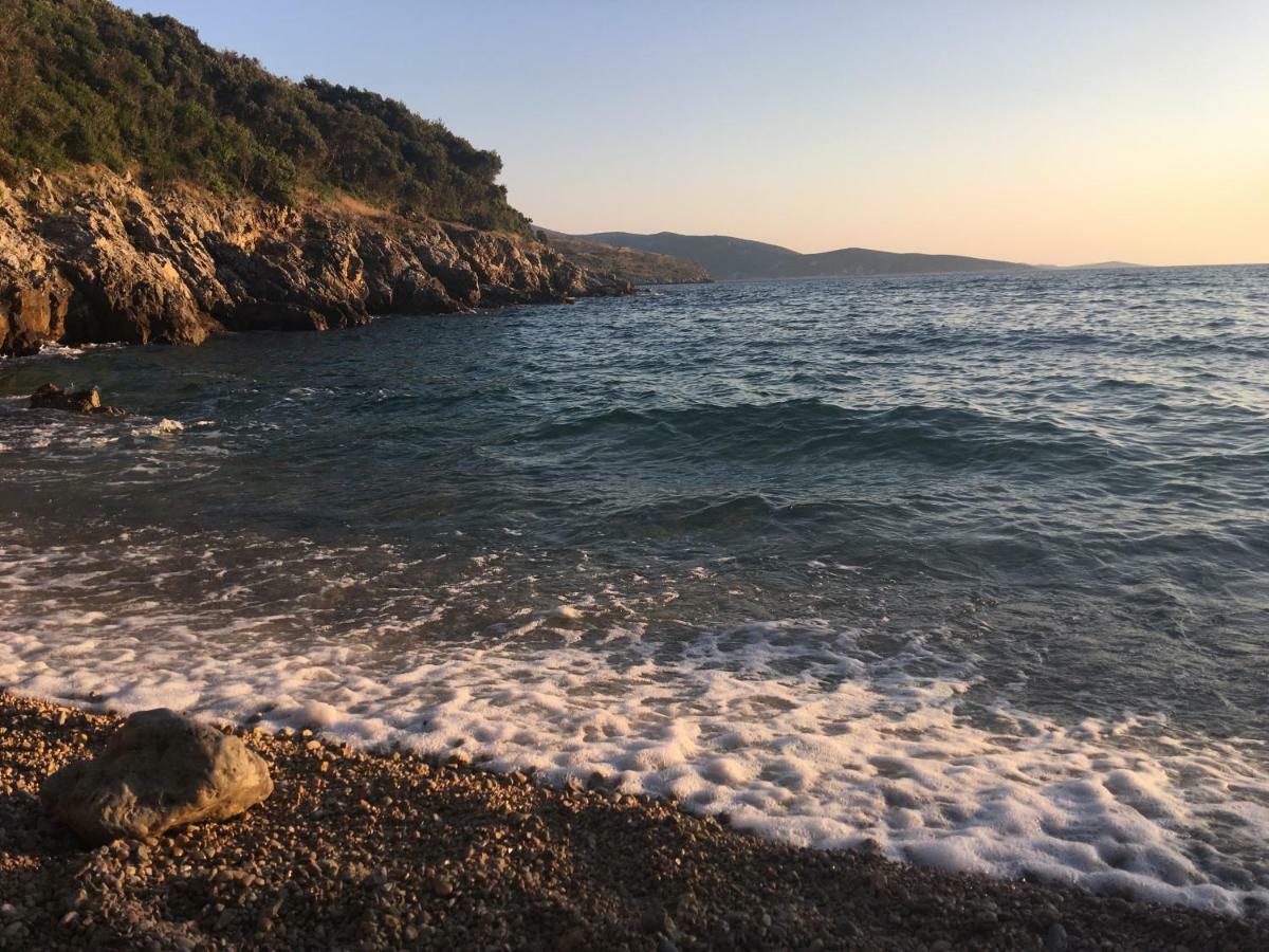 Vita Vacation Home Ustrine Exterior foto